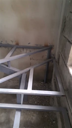 cantilevered staircase coming up well.