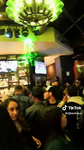 Chayo Mexican Kitchen Tequila Bar 🐂 at THE LINQ was definitely a party!!! Appreciate everyone that came out and s/o to @justjoeylv and the #kuedupcrew 🙌🔥🔥🔥 #lasvegas #thelinq #chayorestaurant #saturday #latinnight #djkevinaux