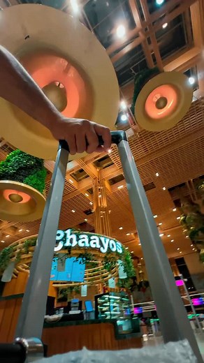 Riding the waves in Macao! Traveling all the way from India to watch the 2025 UIM Macao Grand Prix MotoSurf World Championship Finale has been an unforgettable experience! 🏄‍♂️🔥 Feeling the rush of the wind and the speed at Hac Sa Beach — the energy and excitement were absolutely incredible! @visitmacao @motosurfmacau @ngchiohong @leo_macau | haris_wanderlust