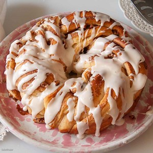 Decadent Cinnamon Braid (Bread Machine Mixed!)