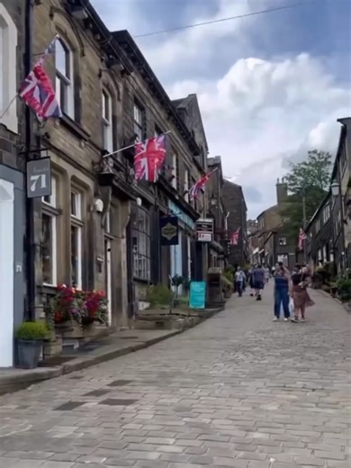 Exploring Haworth: The Village of the Brontë Sisters
