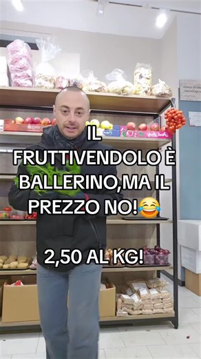 Leonardo Settimo on Instagram: "SUPER OFFERTA per le SUPER CIME DI RAPA DI FASANO!!!😎🥦😎🥦 Frutteria Leo Settimo via Roma 56/d Modugno(Ba) Info e Prenotazione spesa su Whatsapp al 3500126134 #FrutteriaLeoSettimo #leosettimofrutteria #leo7imo #offerta #balletto"