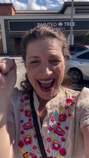 Love is in the air! Spread Love