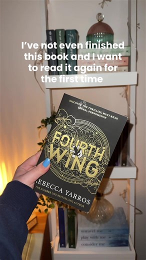 This book 🫶🏼 #fourthwing #booktok #romantasy #reader #rebeccayarros