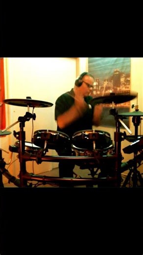Heart #coversong #drumcover #cover #music #rock #classicrock #drummer #drumvideo #drums #shorts
