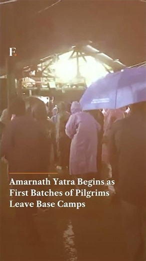 Amarnath Yatra Begins as First Batches of Pilgrims Leave Base Camps | N18G