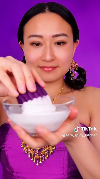 How to Make Indonesian Ube Flavored 'Kue Bugis' Sweets