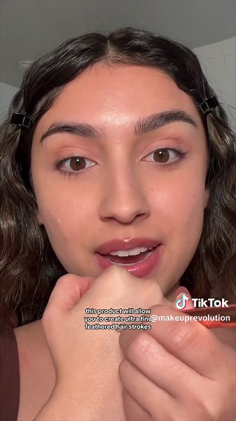 Achieve Fluffy Natural Brows with Ease! 😍