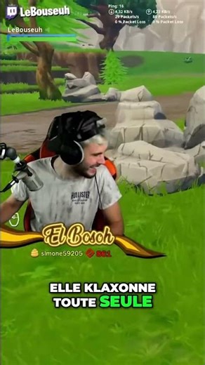 Une Feuille Me Pourchasse: Bug Incroyable! Best-Of! #shorts