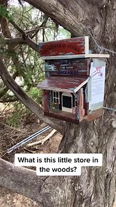 A little general store? No it’s a geocache! #geocaching #geocache #travelbughotel | The Geocaching Vlogger