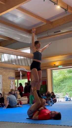 Miško & Sara | Acroyoga | 📍Slovakia on Instagram: "A little memory from @ayvie.festival 😍 pre-workshop calibrations, already looking forward to 2026🌸 💡 Build your handstands, strength & flexibility with us — wherever you are. Our Online Coaching Programme gives you structure, feedback & personalized guidance! 👉 DM - coaching - to schedule free call🥰 Ready to take your acro further? Join our Acro School — 100+ lessons designed to learn the basics, refine your technique and unlock dynamic mo
