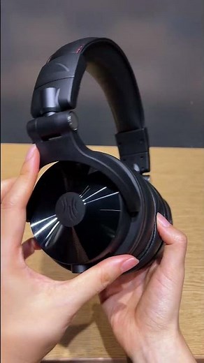 🎧 UNBOXING the OneOdio Studio Max 1 – Your Ultimate Wireless Audio Upgrade!