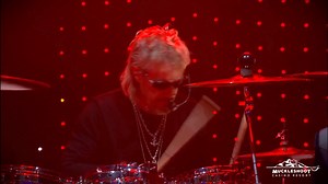 See ZZ Top perform their greatest hits like “La Grange,” “Sharp Dressed Man,” “Gimme All Your Lovin’” and more live! | ZZ Top