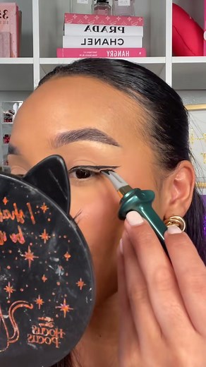 1.9M views · 10K reactions | Makeup Tutorial #makeup #makeupartist #makeupaddict #makeuplover #makeupjunkie #makeuptutorial #makeupforever #makeupbyme #makeupoftheday #makeuplook #makeupart #makeupblogger #makeuplove #makeuphack #reels #fyp #fypシ | TIN68 | Facebook