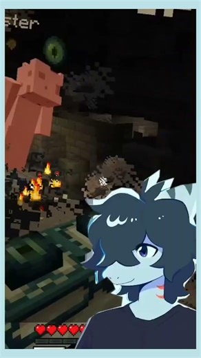 HE BLOWS EVERYTHING UP #minecraft