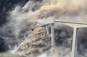 中国･四川省「竣工わずか10カ月で紅旗橋」崩壊！