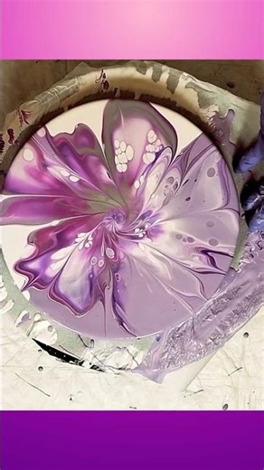 This Silicone Trick Makes Your Fluid Art Pop Instantly #fluidart #acrylicpour #artHacks