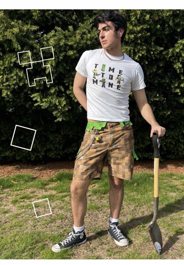 making an outfit out of my MINECRAFT grass block shorts!! 🟩❤️🟫 what do y’all think? ✨ • #minecraft #minecraftirl #diy #sewing #fashiondesign #style #ootd #geek #gamer