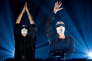 Project One played a new track at Qlimax. This Saturday at 16:00 (CET) the full live set will be released. Stay tuned! | Qlimax