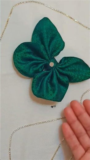 lovely butterfly bow clips/diy bow clips/ diy for butterfly bow clips #ponybeads#butterflybow#trends