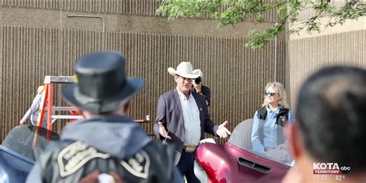South Dakota governor enjoys Sturgis Rally