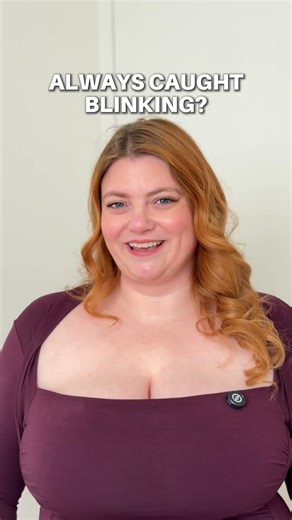 How to POSE Your EYES for Photos 📸 #howtopose