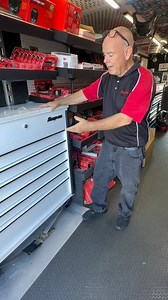 22K views · 378 reactions | Snap-On Gloss White Roll-cart with black trim!!! | Snaponmadness | Facebook