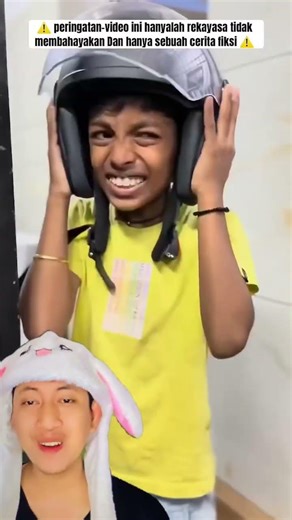 MAIN KEMBANG API BERSAMA MAMA #funny