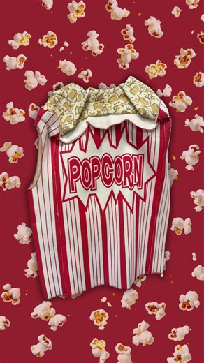 Large with butter, please 🍿 Add a quirky pop to your production’s wardrobe with this fun specialty #popcorn costume, perfect for whimsical scenes, comedic moments, themed shoots, or playful character styling. This is just one of many different specialty costumes available at the #UniversalCostumeHouse 😉