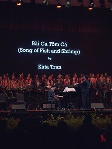 Bài Ca Tôm Cá – Kết Nối Yêu Thương Qua Âm Nhạc