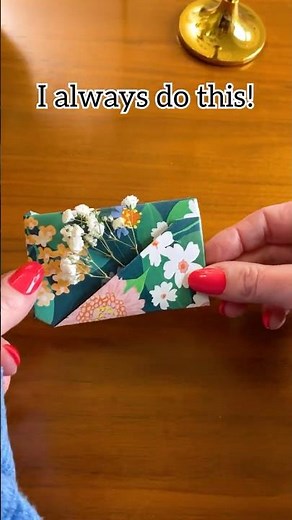 Beautiful gift card wrapping technique! #GiftCards #origami #paperart #target