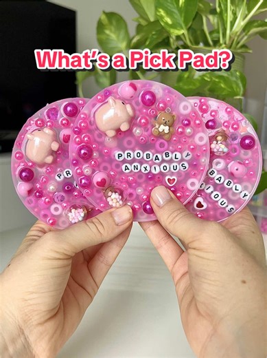 A sensory fidget tool designed to keep your hands busy in the most satisfying way ✨. Designed for people who may struggle with anxiety, ADHD, Skin Picking/Dermatollomania (or people who just love a good “pick”!) I’m launching these SO soon, and there will be a limited number available- so make sure you’re following to be the first to get your hands on one 👀🩷 #skinpicking #dermatillomania #bfrb #ocdproblems #ocd #skinpickingdisorder #pickypad #adhdcheck #fidgettoys #fyppppppppppppppppppppppp #s