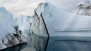 Incredible "Chasing Ice" Project Shows Challenges Of Shooting 3-Year Timelapses