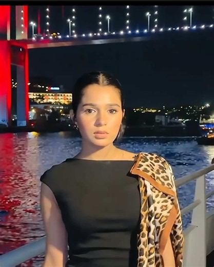 Emaan Khan in Turkey: private life, videos and clips