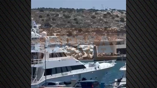 New video footage: The moment the Helicopter crashes into the water at Vouliagmeni Marina – the pilot’s mistake, according to initial assessments - ProtoThema English