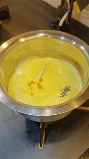 haldi dudh gud recipe muscles screenless soreness #recipe #fact#motivation#kitchen tips#ytshorts