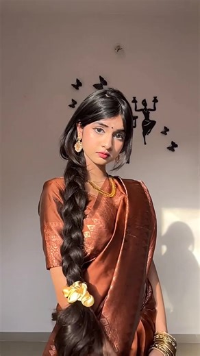 Explore the Fully Desi Vibe with Aishwaryaa