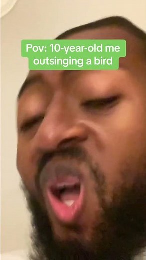 Fiona singing with bird shrek #millenialsontiktok #millennialsoftiktok