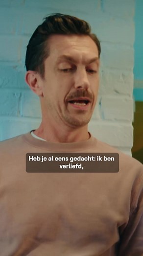 Kunnen we allemaal in de comments even zeggen hoe mooi Suzanne is met haar bril? De jaren 00 voor tieners, elke donderdag op VRT 1 & VRT MAX. | VRT 1