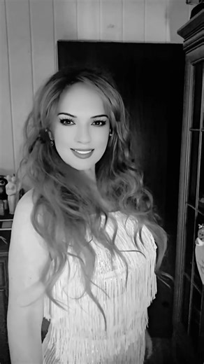 можно я губами очень осторожно #песня