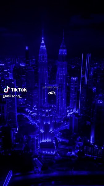 O-Zone - Dragostea Din Tei #lyrics #traducao #music #tipografia #song #songlyrics #lyricsvideo #nostalgic #90s #2000s #2000sthrowback #2000smusic #status #dragosteadintei #ozone #tradução #foryoupage #fyp #fypageシ #fypシ゚