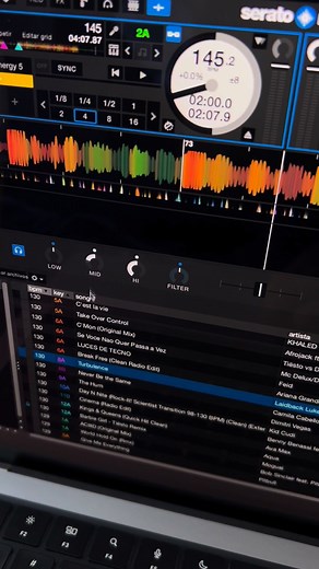 🍄 Cambia de color el waveform en serato dj pro #seratodjpro #djs #djgym #alexpimenteldj | DJGYM Cursos para DJs
