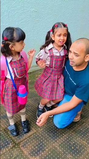 4 year old crying at school drop-off |School anxiety in kid #school #anxiety #parenting #emotion