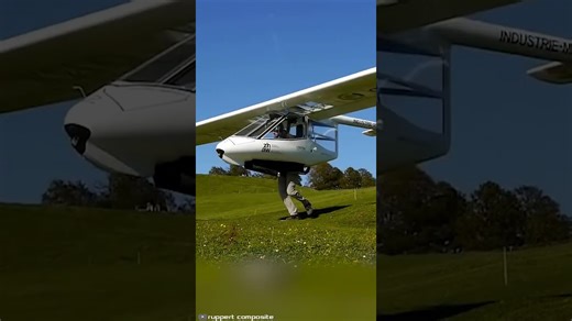 Archaeopteryx glider: Fly like a bird with this easy-to-use ultralight aircraft!