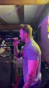 BODY SURFING LIVE A MONT-LAURIER ..... ON EST PAS ICITE POUR BOIRE D'LEAU CHAUDE 🔥🔥🔥🔥Brasserie Le Bistro Resto-Pub | David Pineau