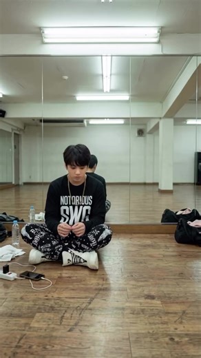 Current BTS members meeting their 2013 debut-era selves 13 years later. #BTS #BehindTheScenes #DebutEra #Kpop #bangtan @MadewithAI