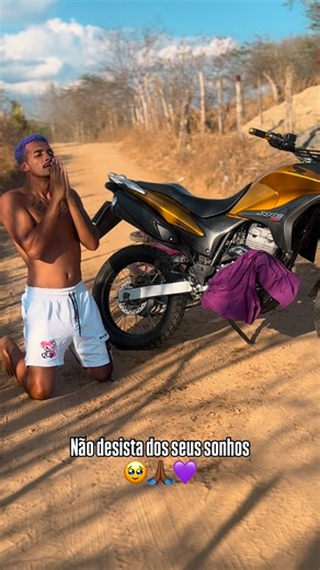 Mc Black MB on Instagram: "Obrigado meu DEUS😭🥹🙏🏾 Muito obrigado @elly__limaa por fazer parte da minha vida, da minha luta e das nossas conquistas 🫵🏽❤️te amo . MINHA LEAL E SINCERA GRATIDÃO TAMBEM A VC SEGUIDOR QUE ME ACOMPANHA E ACREDITA NO MEU POTENCIAL 🏅🚂 AMO VCS❤️💜❤️💜❤️"