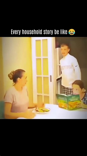 POV: When your sisters supposed to be doing homework #siblings #familymoments #sister