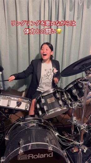 I tried drumming and singing "Linda Linda" #thebluehearts #bluehearts #drumgirl #soul #punk