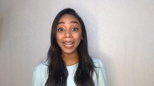 A partir desta segunda-feira (31), o “Tribuna Notícias - 1ª Edição”, na TV Tribuna, contará com uma novidade! A jovem repórter Bruna Maria, de 25 anos, assumirá a bancada ao lado de George Bitti. Ingrid Schwartz se despede do telejornal após 22 anos de trabalho na TV para se dedicar à família e a projetos pessoais. Bruna nasceu em Vitória, mas se declara uma canela-verde de coração. Leia a entrevista completa e conheça mais sobre a nova apresentadora do Tribuna Notícias - 1ª Edição”. Link https: